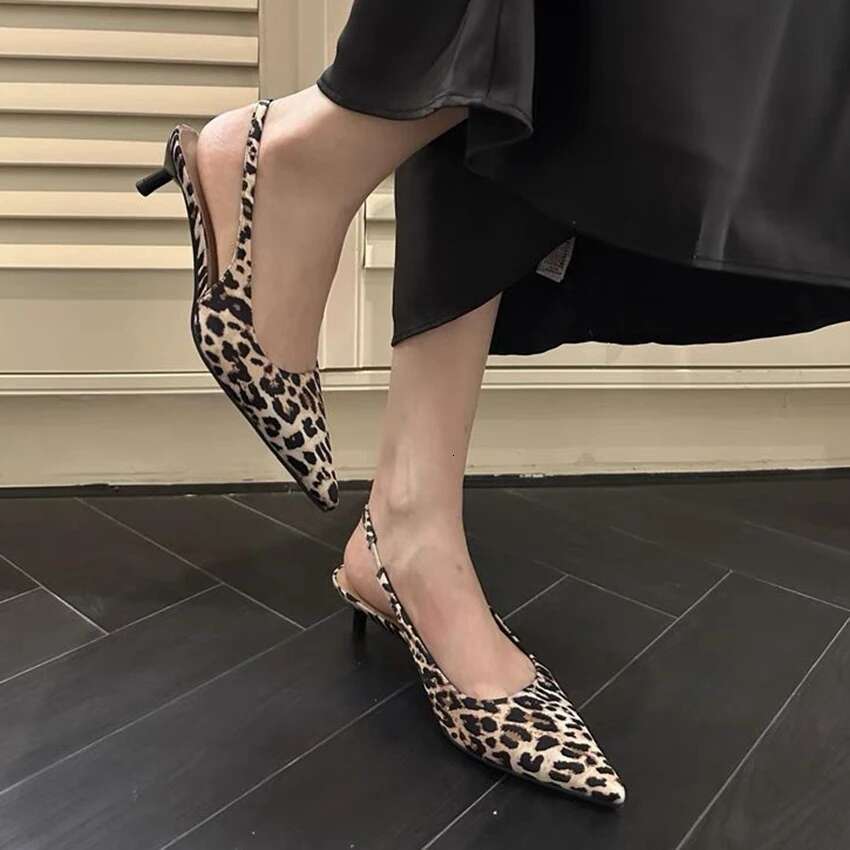 Leopard Print Women Vintage Design Elegant Low Heels Sandals Sgbacks Sexy Shallow Party Office Lady Shoes