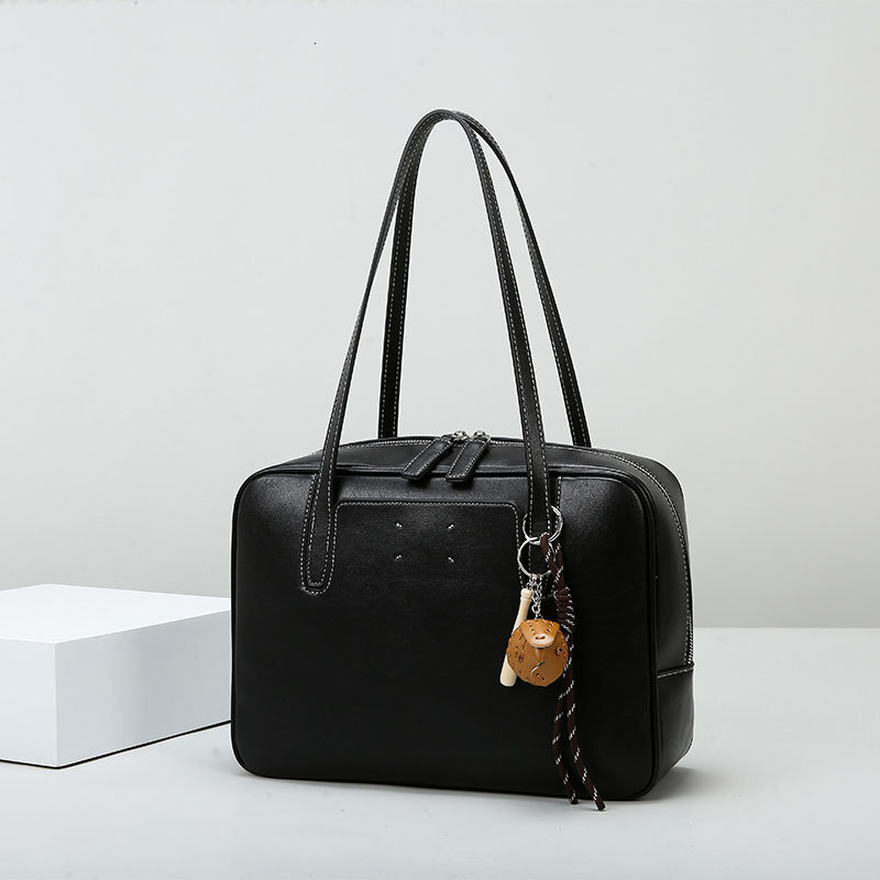 Shoulder Autumn Winter Fashion, Large Capacity Tote Bag, Simple And High-End Feeling, Bowling Bag For Women