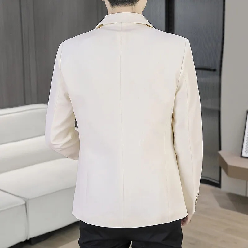 The main promotion of the explosive spring personality all casual lapel single western handmade mens clothing 250326