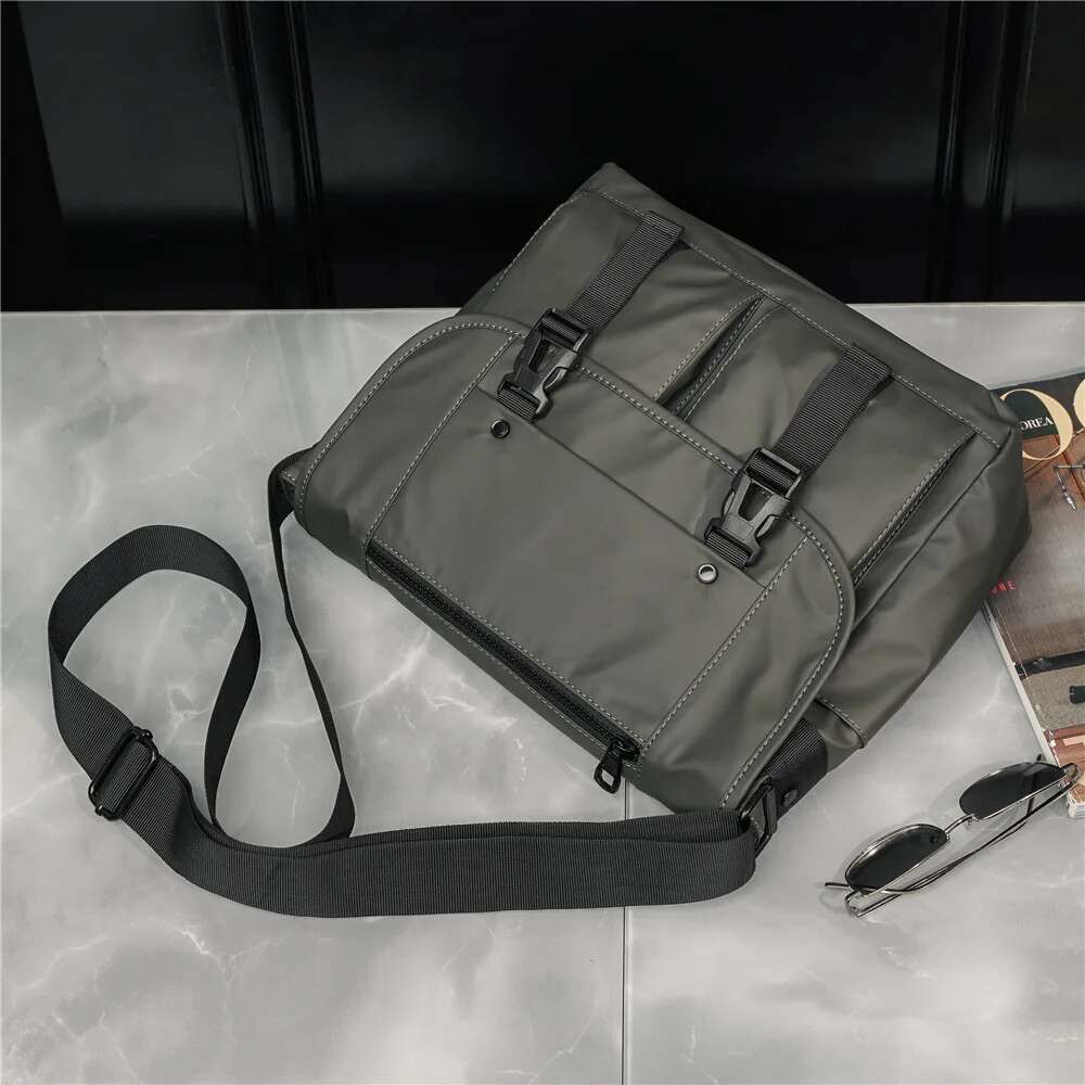 Vintage Style Men's Vintage Shoulder Outdoor Messenger Oxford Crossbody Bag Men's Sg Bag