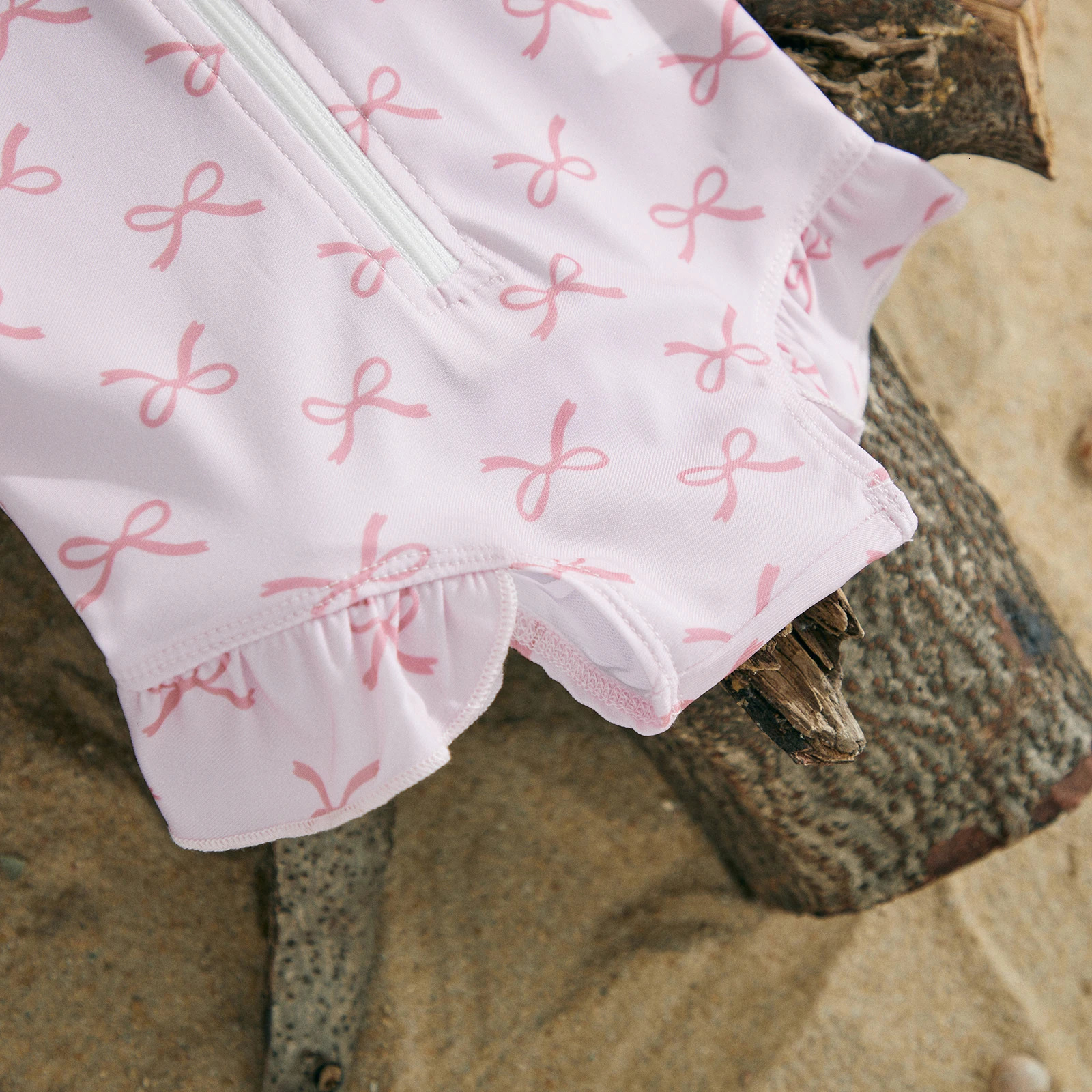 MISOWMNJOY Princess Baby Girl Swimwear Long Sleeve Rash Guard Beach Swimsuit BowCherry Print Toddler Bathing Suit with Sun Hat 250326