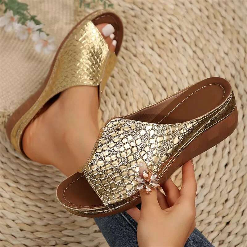 2025 Summer New Wedge Women's Retro Toe Designer Fashion Thick Bottom Sandals Thick Gladiator Shoes