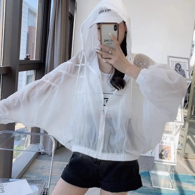 Womens Summer Long sleeved Hoodie with Hollow Splicing sequins Fashionable and Young Style Sunscreen Ventilation Jacket 250326