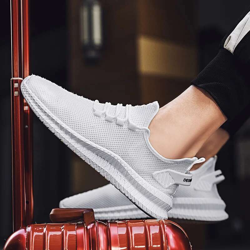 Fashion Summer New Lightweight Casual Shoes Breathable Lace Up Male Walking Sneaker Anti-slip Men's Flats Outdoor Tennis Shoe