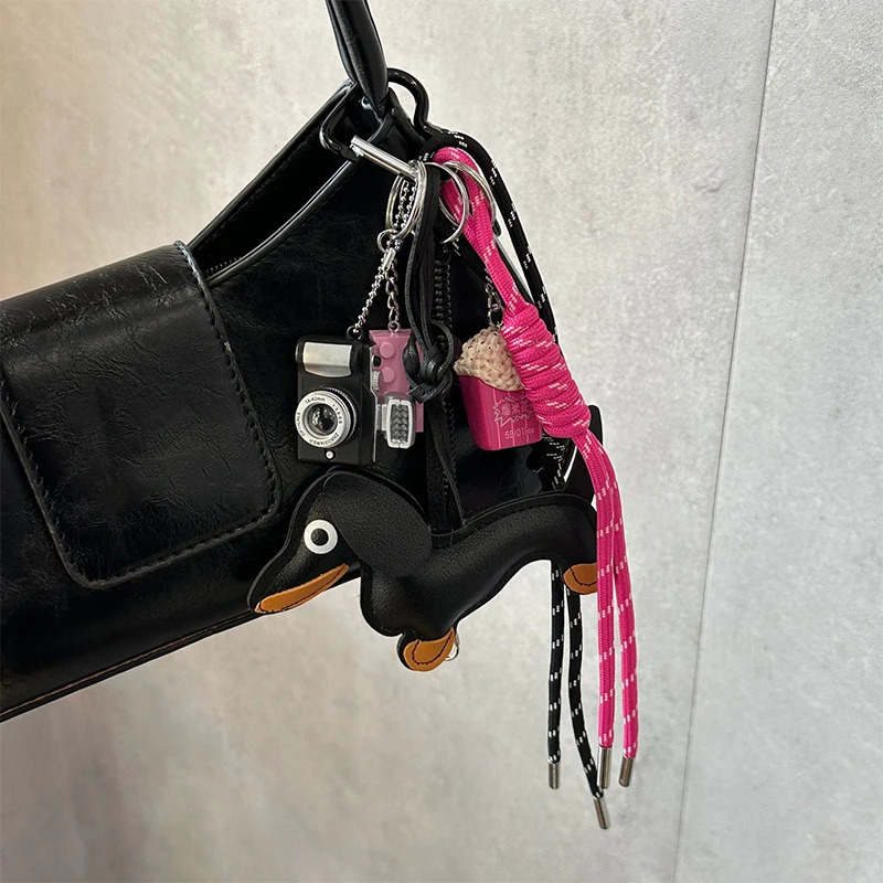 Original bag accessories popcorn rope pendant diy personality keychain Dachshund Sand ornament Retro Camera Widgets250325