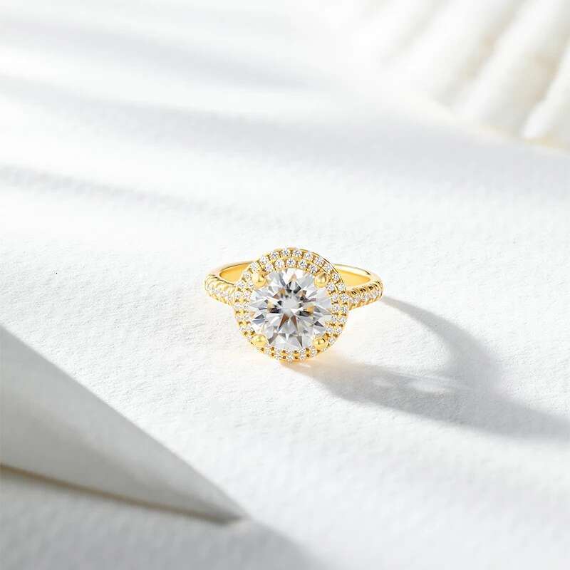 Moissanite Diamond Ring 925 Silver Engagement Ring Classic Round Womens Wedding Gift Size 2/5 Carat