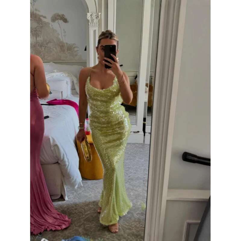 Dongdumaoyi Nieuwe Sexy Lovertjes Halternek Elegante Bodycon Maxi Jurk Met Open Rug Voor Dames
