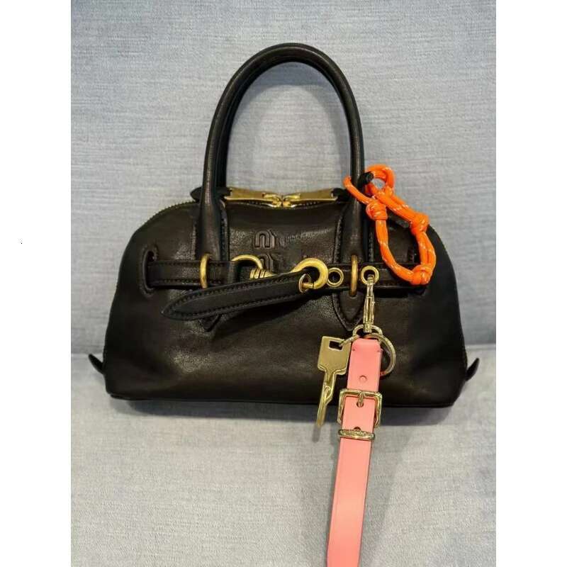 New Cowhide Buckle Handbag Retro Shell Shoulder Crossbody Bag