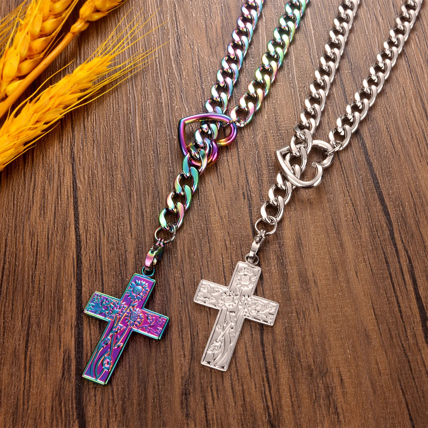 Heart shaped cross chain necklace womens punk rock stainless steel 003 long jewelry gift adjustable large charm 250325
