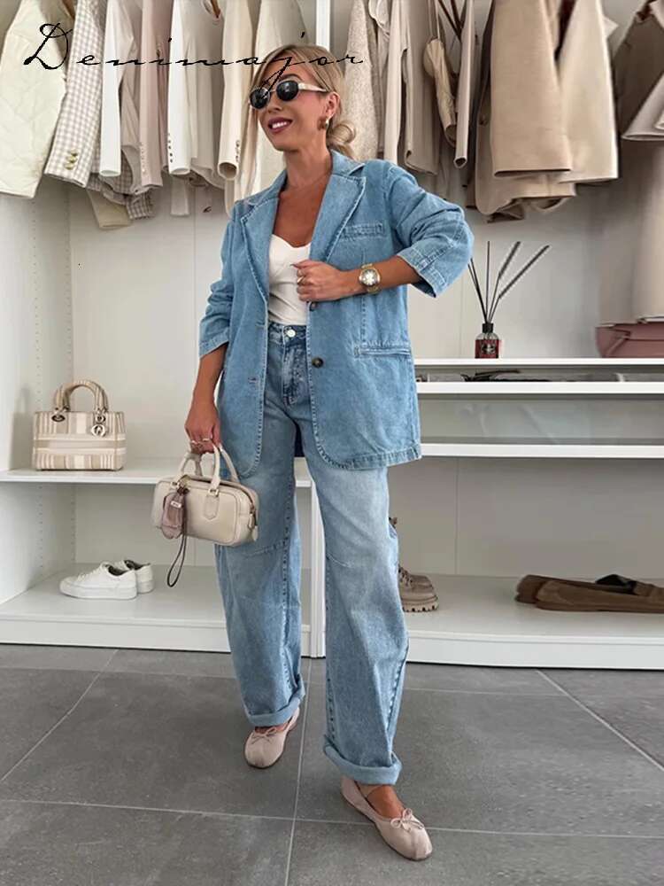 Urban Women Denim Coat Lapel Collar Pockets Single Breated Buttons Long Sleeves Light Blue Loose Spring Casual Female Top
