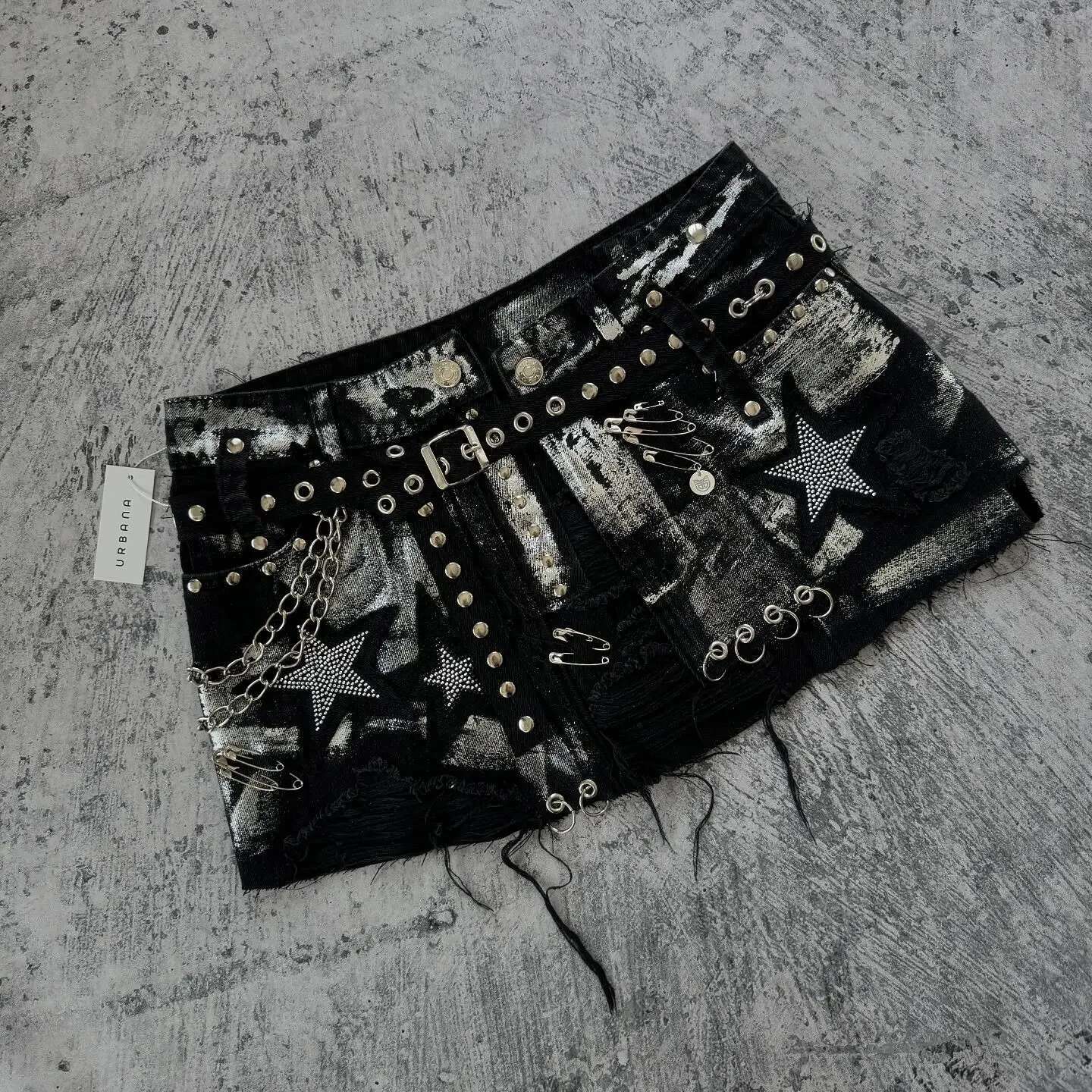 Y2k New Gothic Retro Black Denim Haruku Star Graphic Rhie Rivet Mini Skirt Sexy Hot Girl Slim Low Waist Hip Skirts