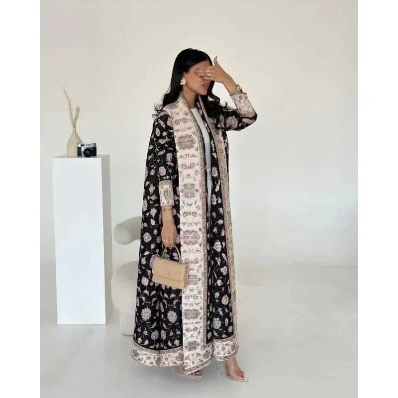 KAF Womens Fashion Abaya Retro Printed Open Knitted Woolen Sweater Design Loose Large Elegant Womens Luxury Robe Spring and Autumn Pattern X250327