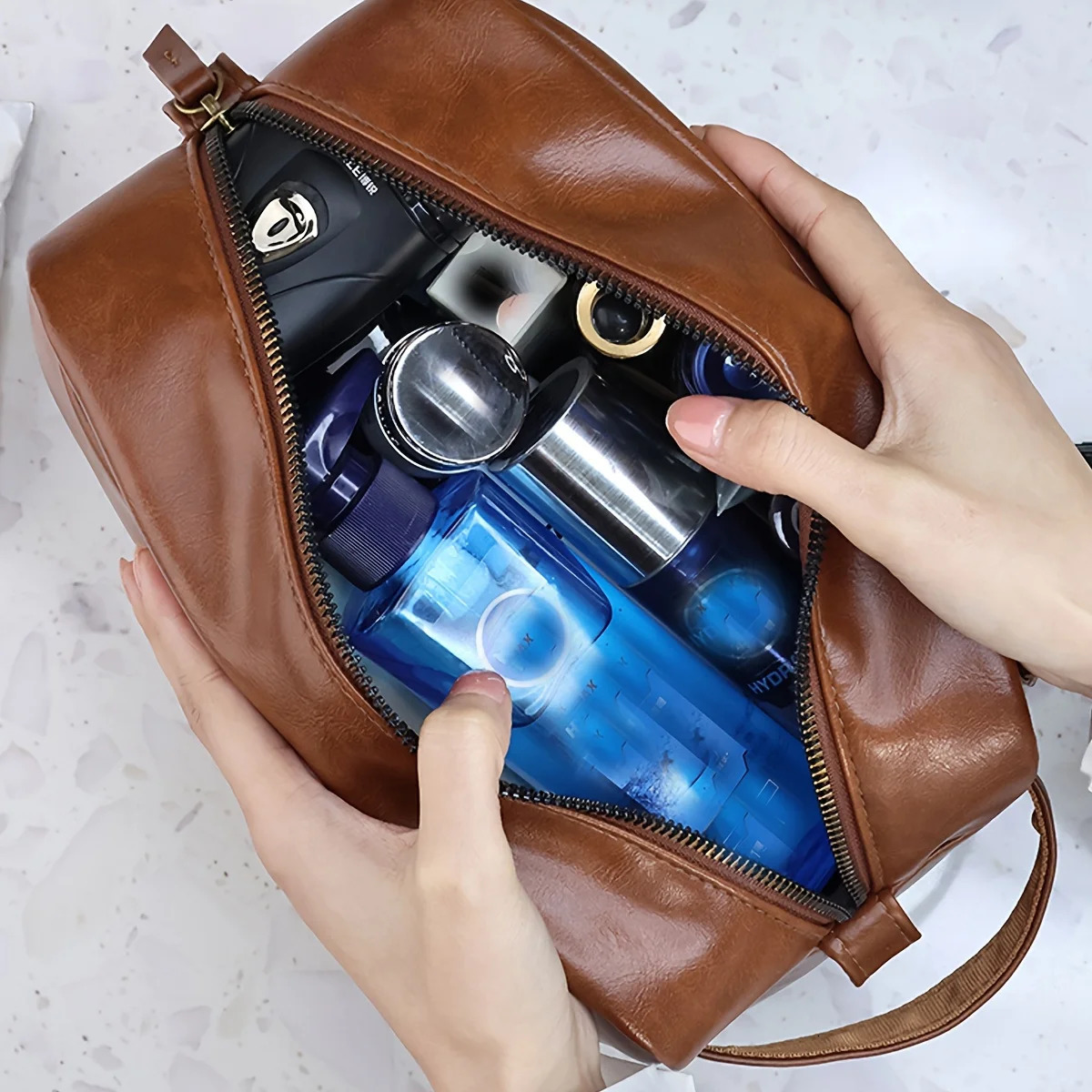Mens business travel face bag waterproof PU leather bathroom shaving tool organizer makeup womens 250326