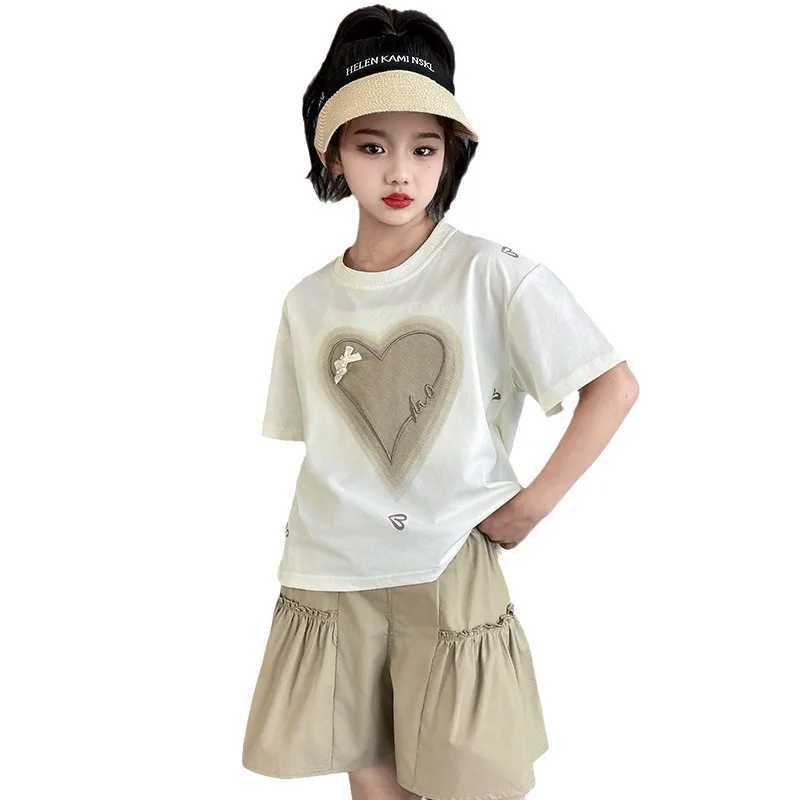 Girls clothing set new summer sweet short sleeved top+shorts 2PCS childrens clothing 6 8 10 12 14 year old childrens clothingT250327