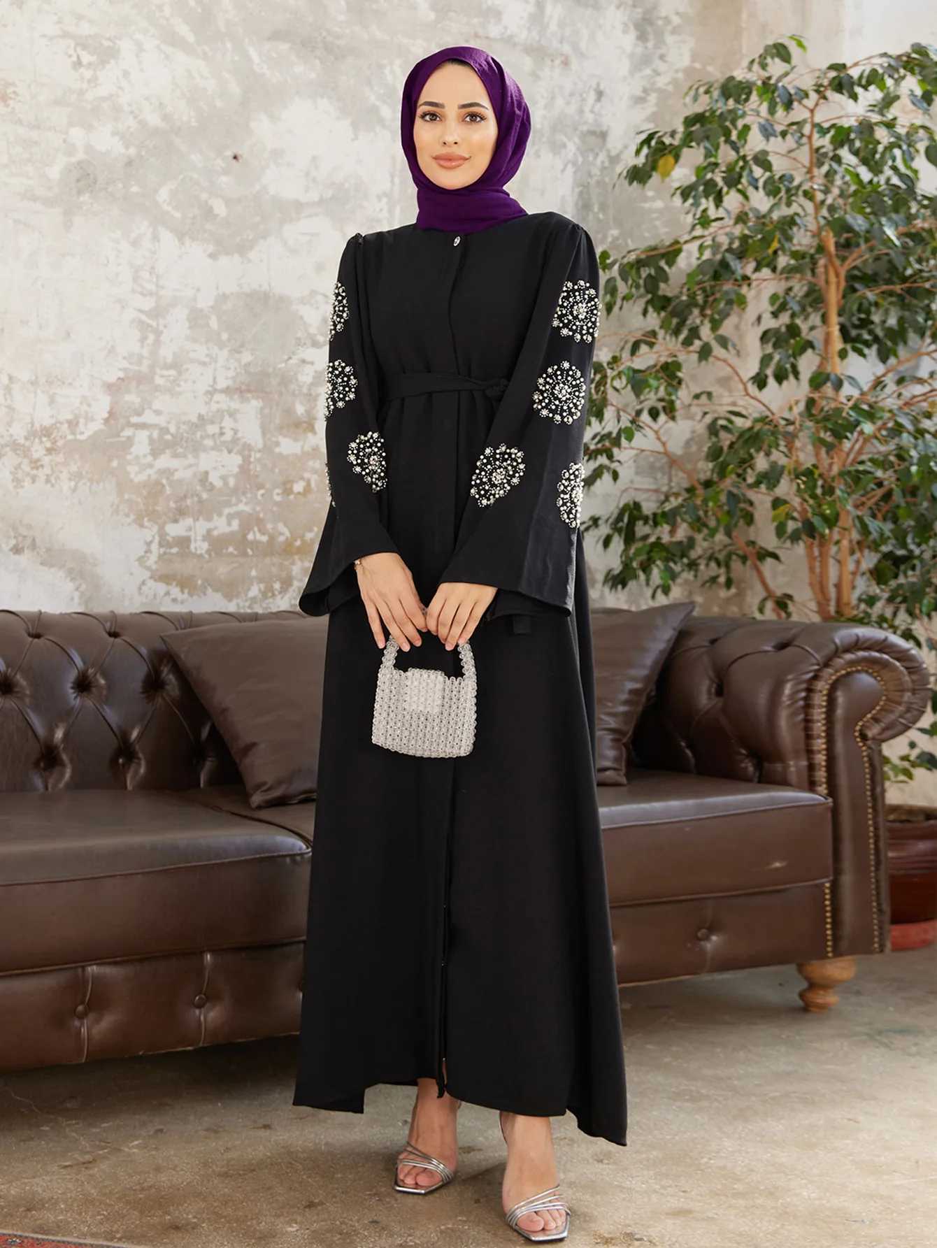 2025 Dubai Women Muslim Abaya Beaded Maxi Dress Turkey Kaftan Modest Eid Ramadan Robe Musulmane Arab Caftan Islamic Clothing Vestido X2505141
