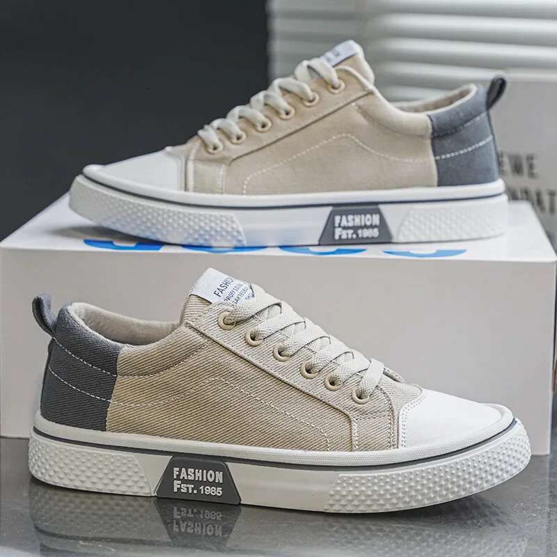New Sports Casual Canvas Board Shoes Soft Soles Men's Trendy Lace Up Breathable Versatile Spring and Autumn Sneakers