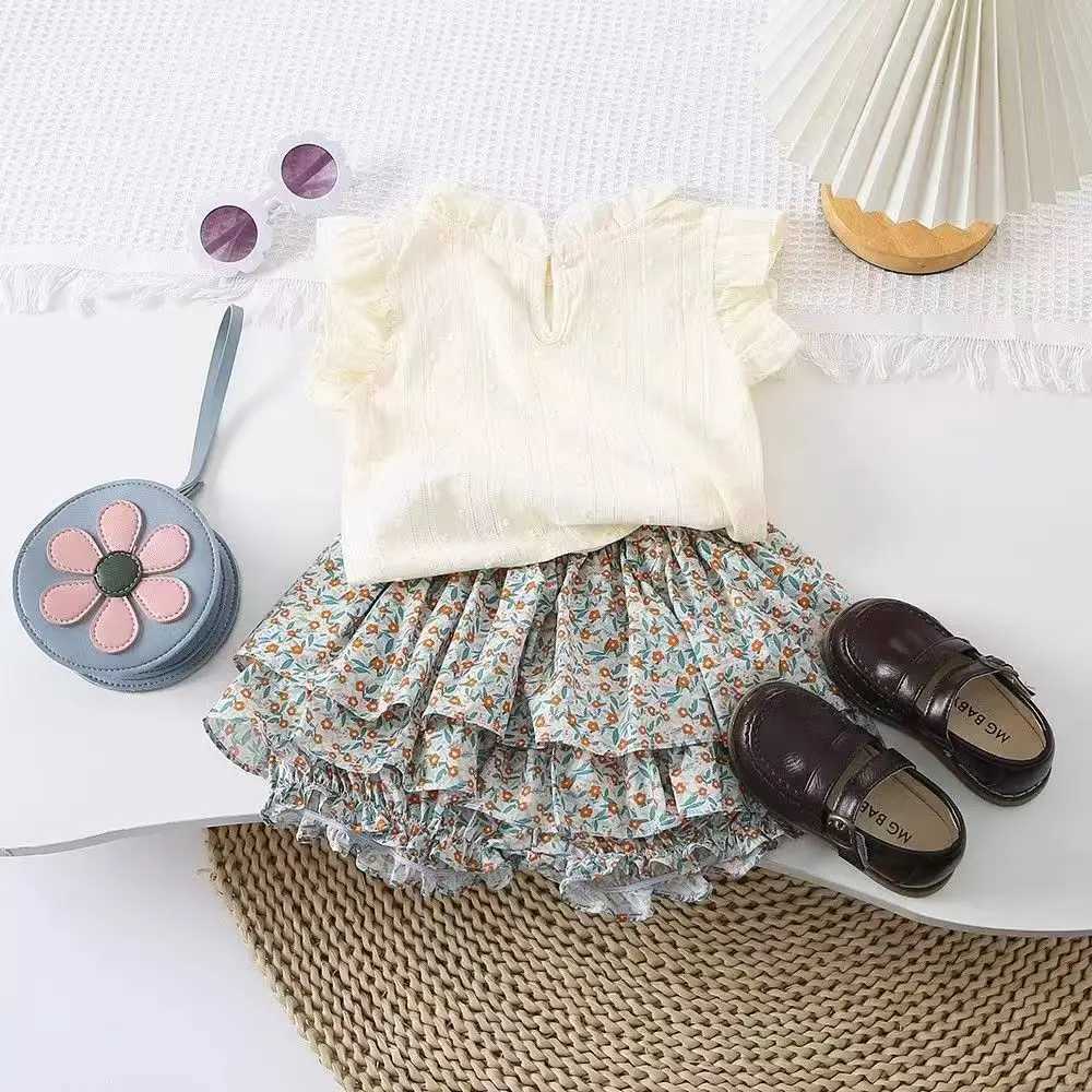 2024 New Girls Summer Set Childrens Dress Baby Girls Fashion Childrens Top+Two Piece SetT250327