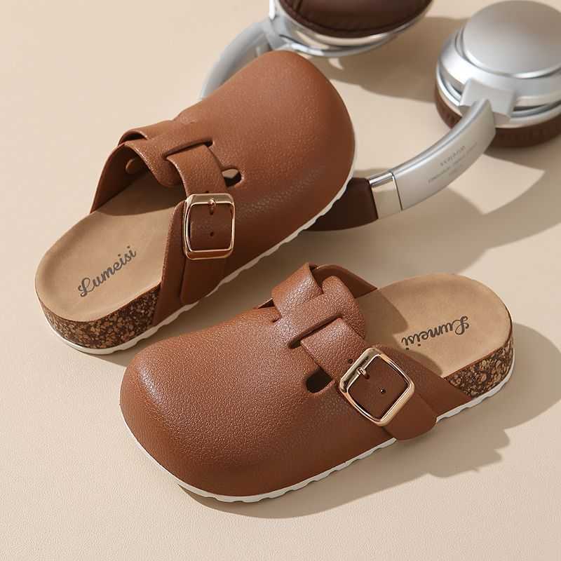 Slipper 2025 new childrens Haken shoes with high appearance for both boys and girls anti slip toe caps half mopping spring style S25326