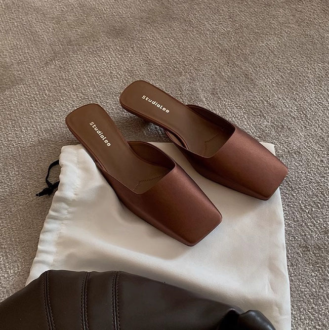designer shoes 2025 new French square-toe shallow-mouth silk satin triangular heel high-end mule sandals for women in summer