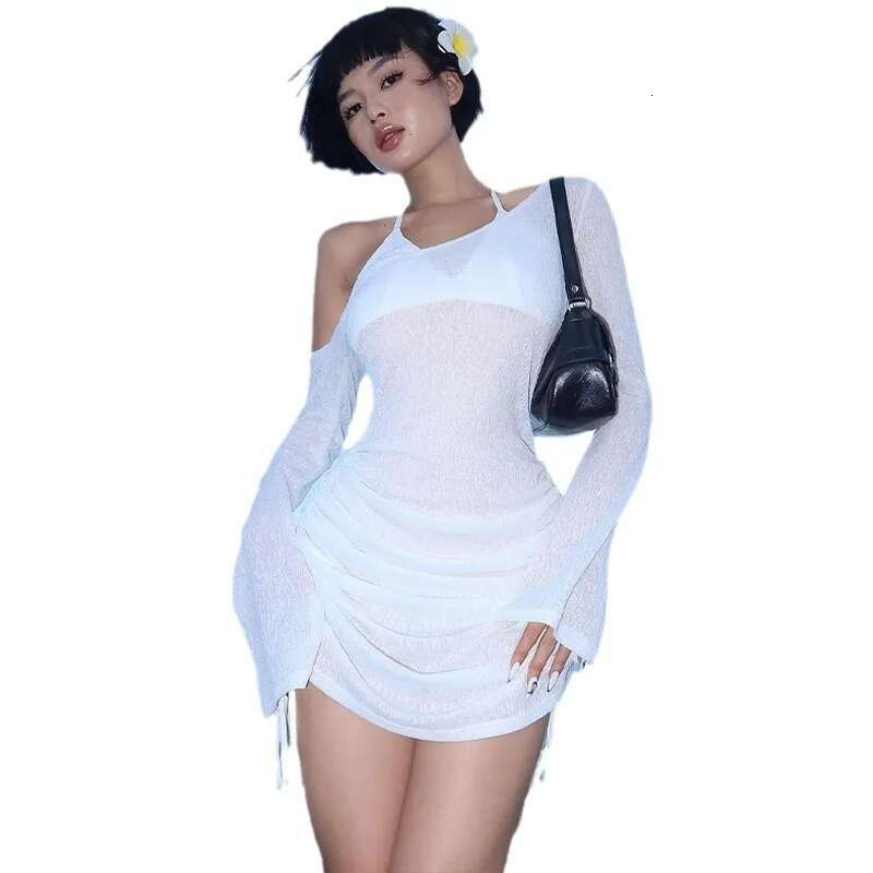 Dongdumaoyi Nieuwe Lente Zomer Sexy Mode Gesmokte Cover Up Pure Asymmetrische Halslijn Strandvrouwenjurk