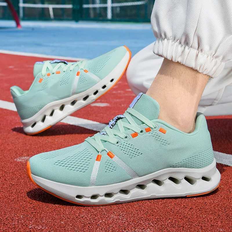 High quality green original brand sports shoes mens mat platform mens running shoes breathable mens coaching machine Chaussure Hommes Y250325