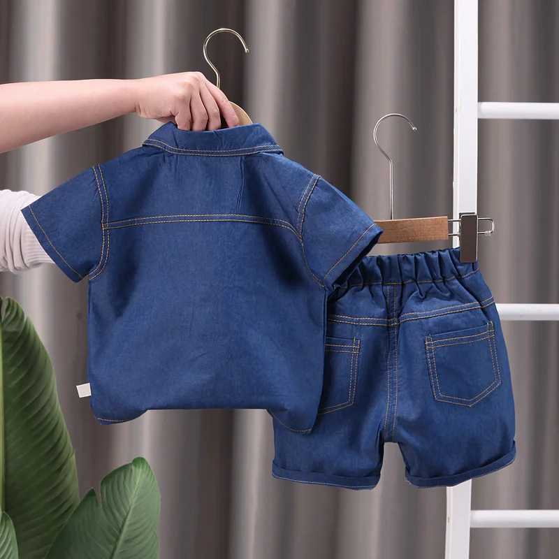New summer boys clothing set childrens clothing fashionable solid shirt shorts 2PCS/set childrens casual clothing childrens track and field clothingT2