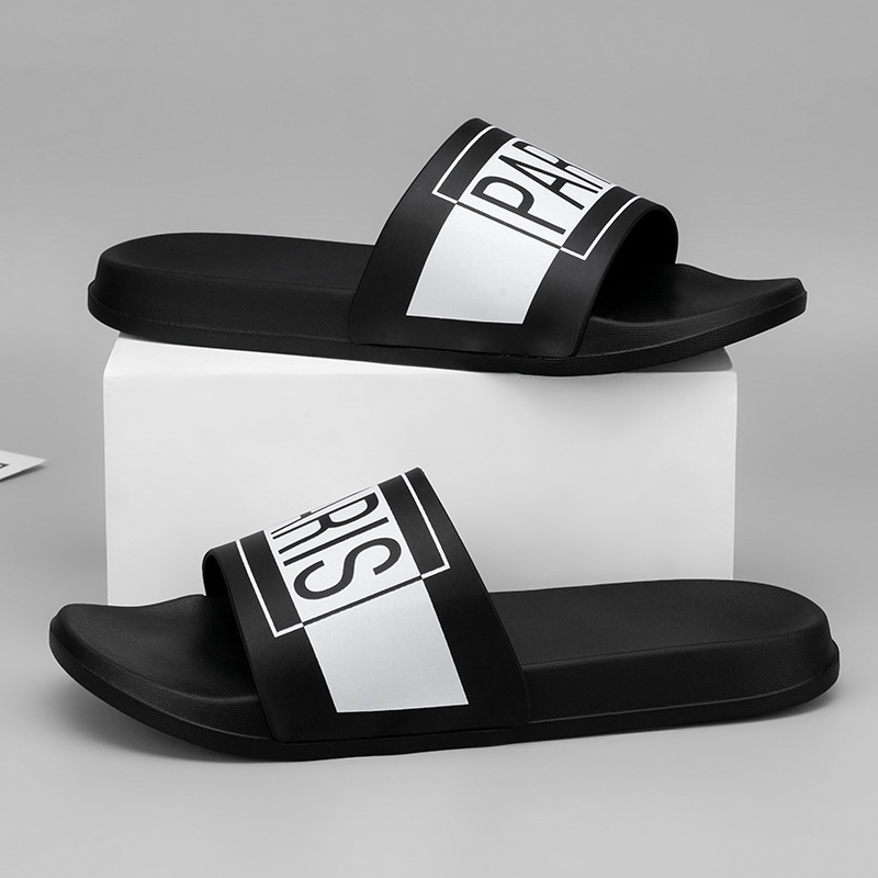British designer slippers 2025 summer new flip-flops outdoor fashion men and women soft bottom seaside slip-on beach shoes 36-47 wholesale