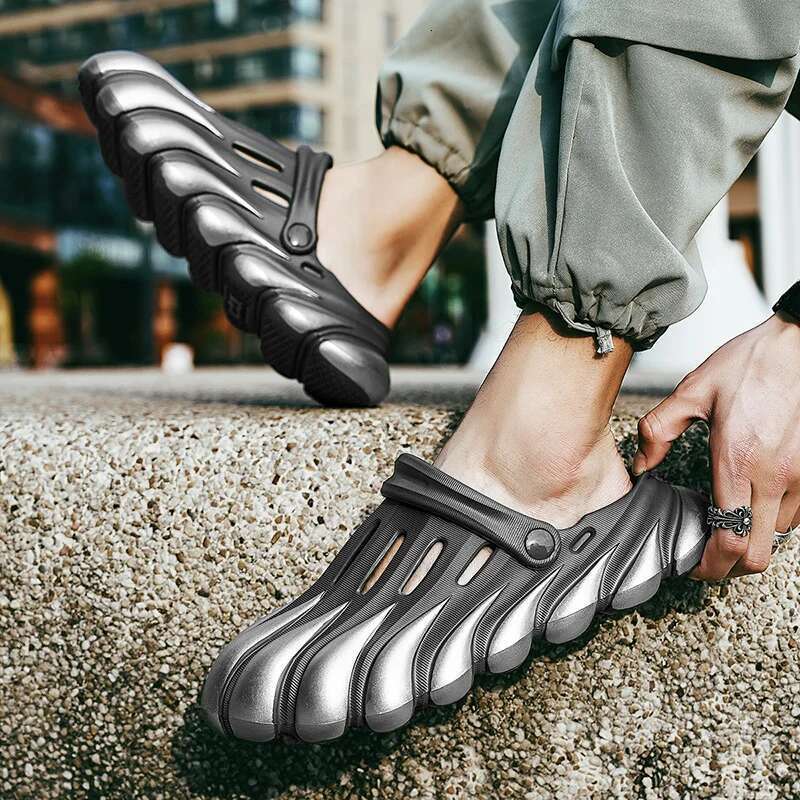 Beach Fashion Fishing Sandals EVA Summer Garden Clogs Men Sandal Outdoor Sports Slippers atos Hombre
