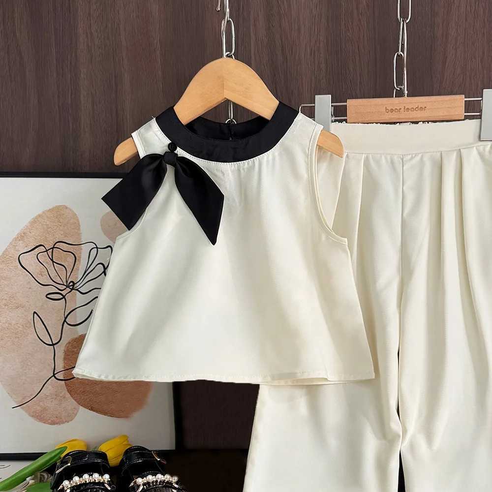 Bear Leader Elephant Baby Girl Clothing Set New Fashion Bow Sleeveless T-shirt+Pants 2 Summer Childrens Flat Casual ClothesT250327