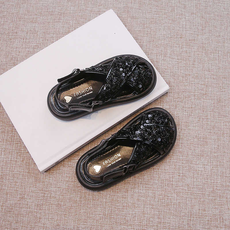 Slipper Childrens Fashion Glitter Cold Slippers 2025 Korean Edition Summer New Style Wear One Line Casual Versatile Slippers Trendy S25326