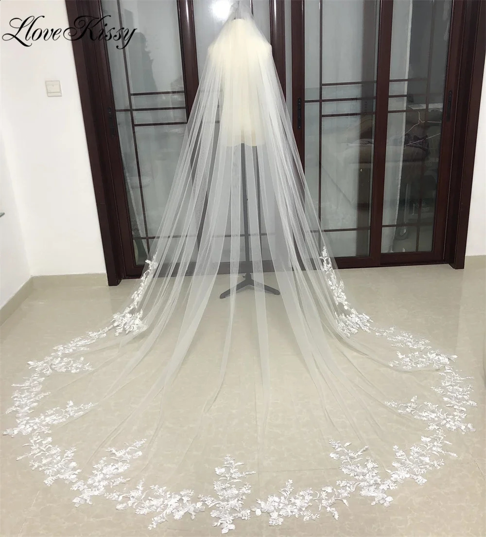 1 Tier Bridal Veil Long Wedding Veil With Comb Lace Edge Floral Appliques White Ivory Elegant Cathedral Veil for Bride 300cm 250318