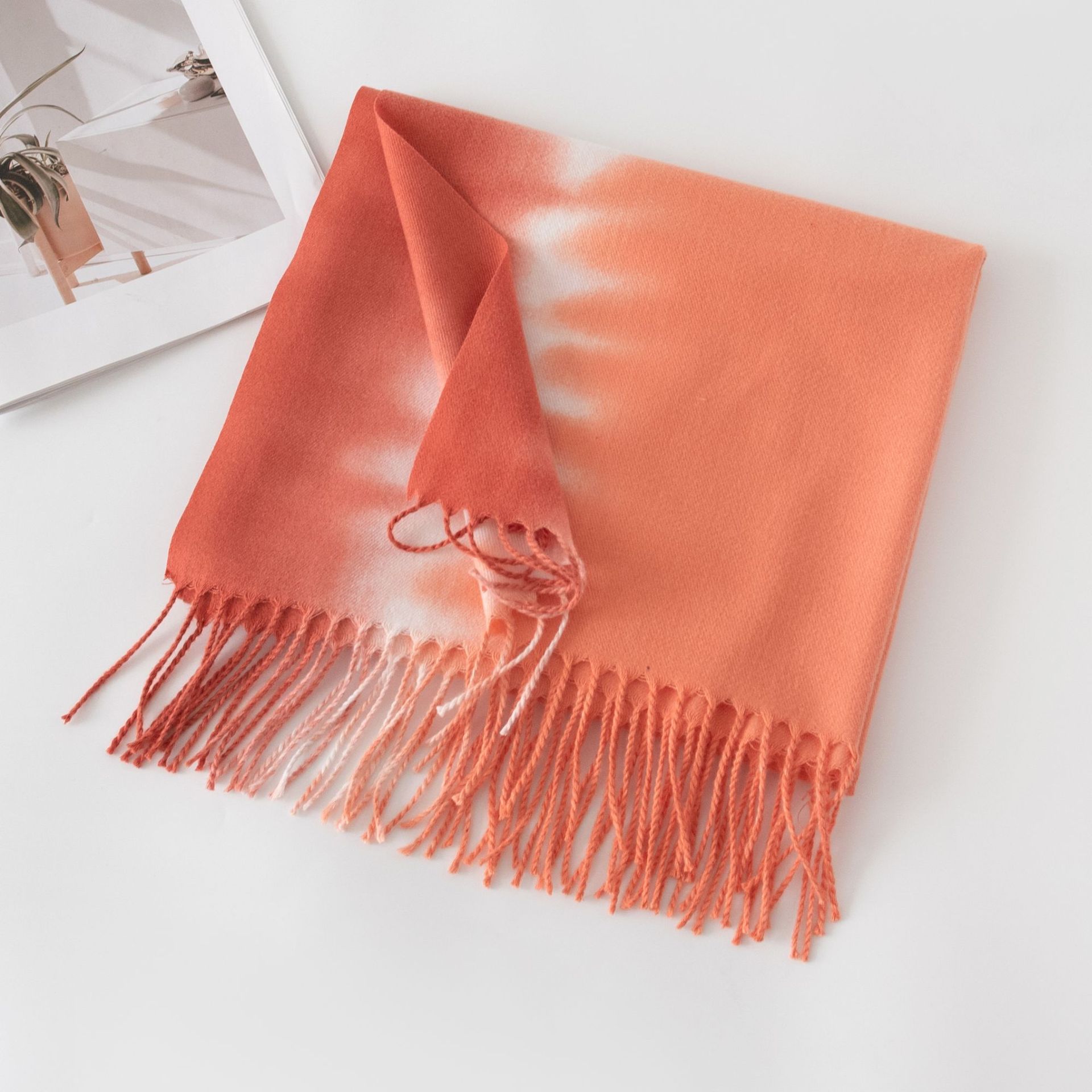 KK2 Cross-border autumn and winter fashion imitation cashmere scarf women's elegant versatile tassel gradient thick cold-proof warm shawl wholesa
