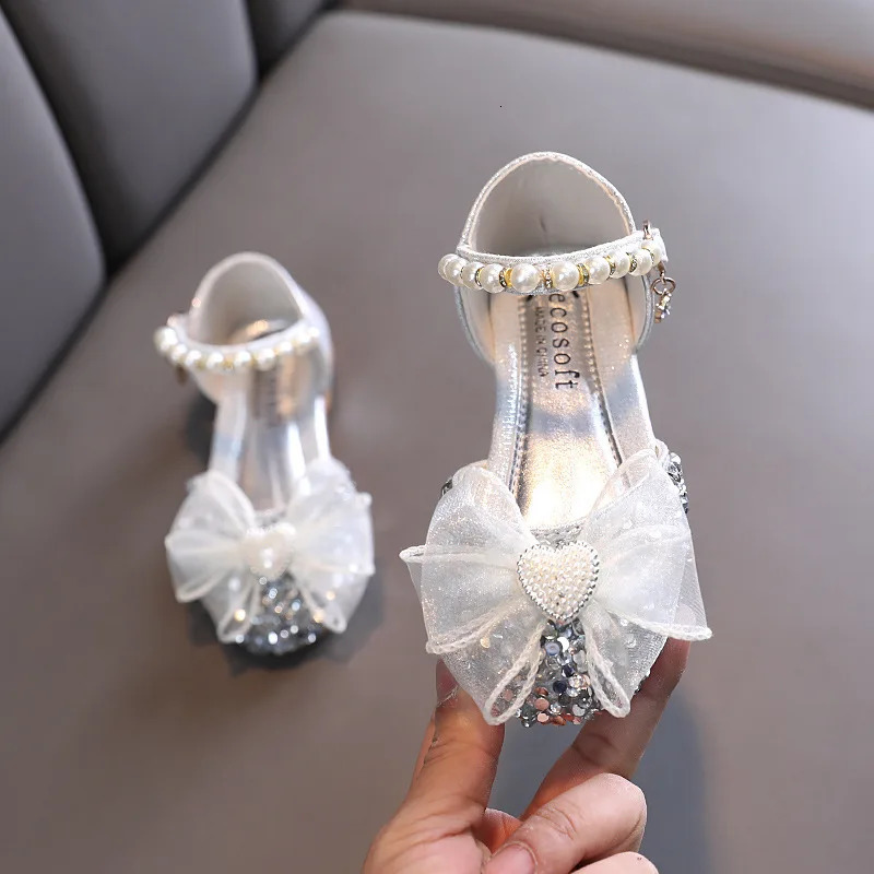 Summer Girls Sequin Lace Bow Princess Sandals Pearl Dance Show Shoes Kids Soft Sole Sandals Children Wedding Shoes 250326