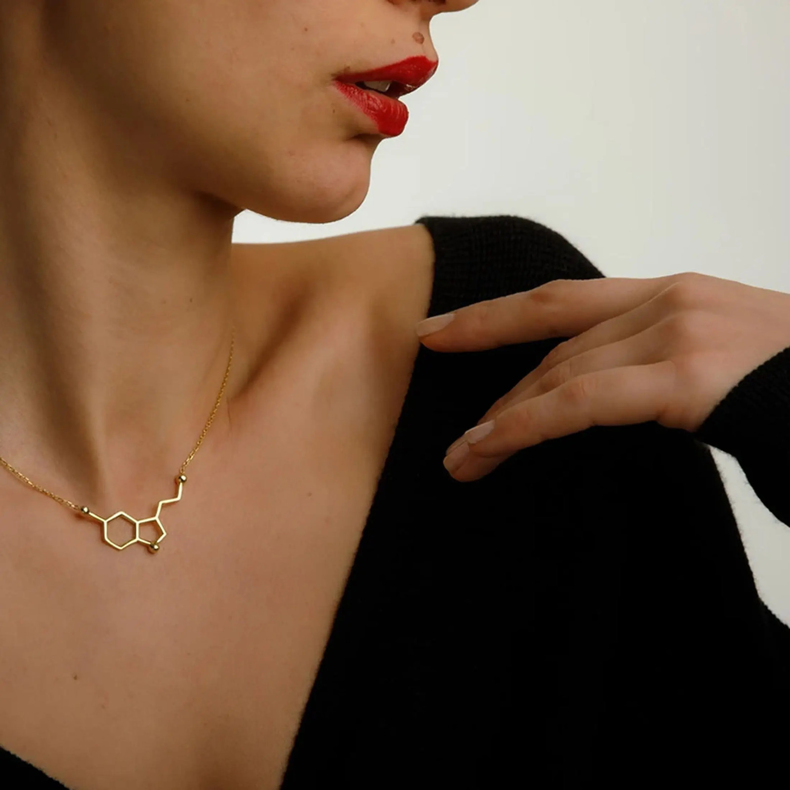 Carlidana Fashion Dopamine Necklace 5hydroxytryptamine Molecular Hypoallergenic Stainless Steel Chemical 250325