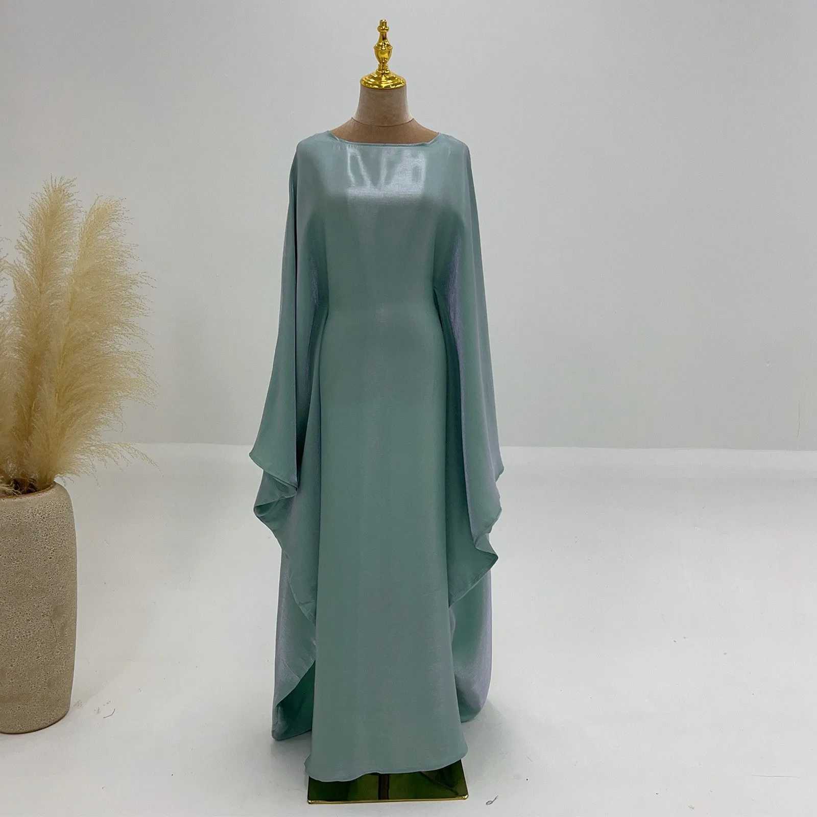 2025 Ramadan Satin Abaya Islam Muslim Summer Batwing Slve Maxi Dress Ka Abayas For Women Kaftan Robe Musulmane Femme Vestidos X2505141