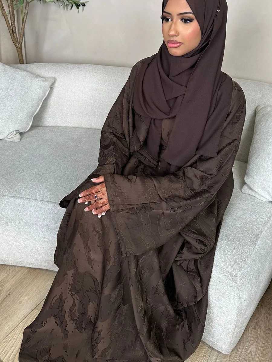 Middle East Dubai Turkey Abayas For Women Ethnic Style Bat Slve Hijab Dresses Ramadan Robe Femme Islam african Long Dresses X2505141