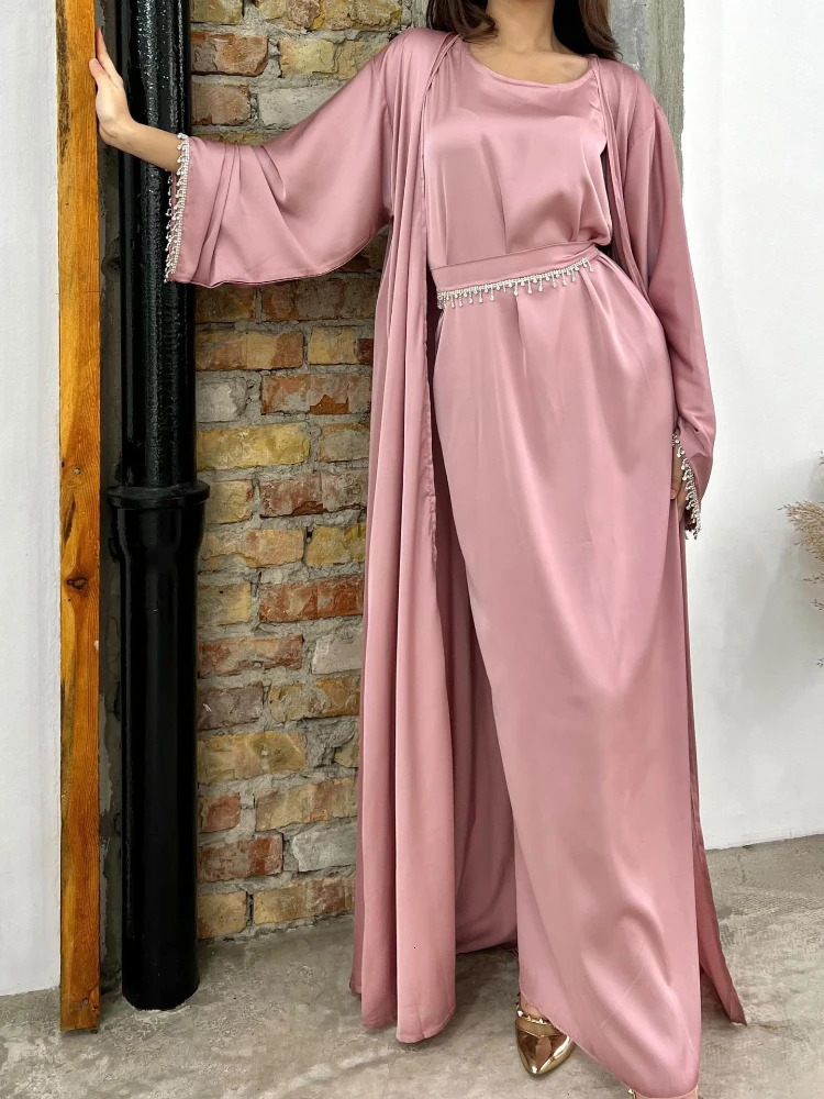 Eid al Fitr Silk Satin Party Abayas Set 2 pieces Ramadan women with diamond chain cardigans Islamic Abaya 250326