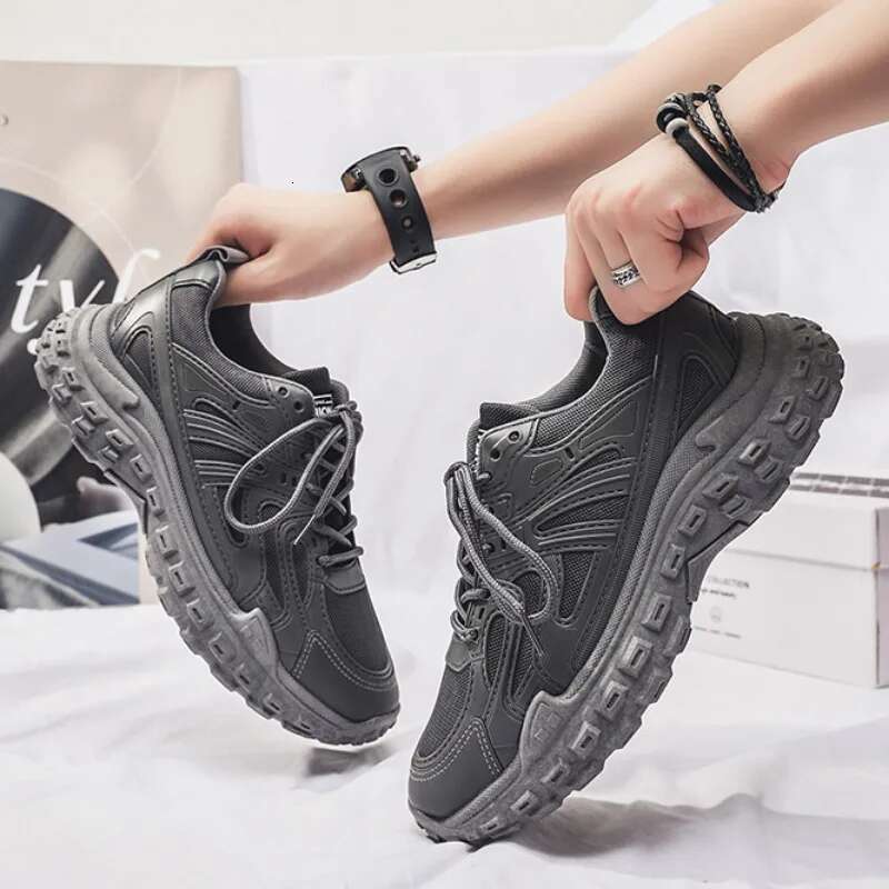 Men Sports Summer New Mesh Breathable Running Sneakers Basketball Shoes Outdoor Non Slip Damping Tennis Trains Shoe Hombre