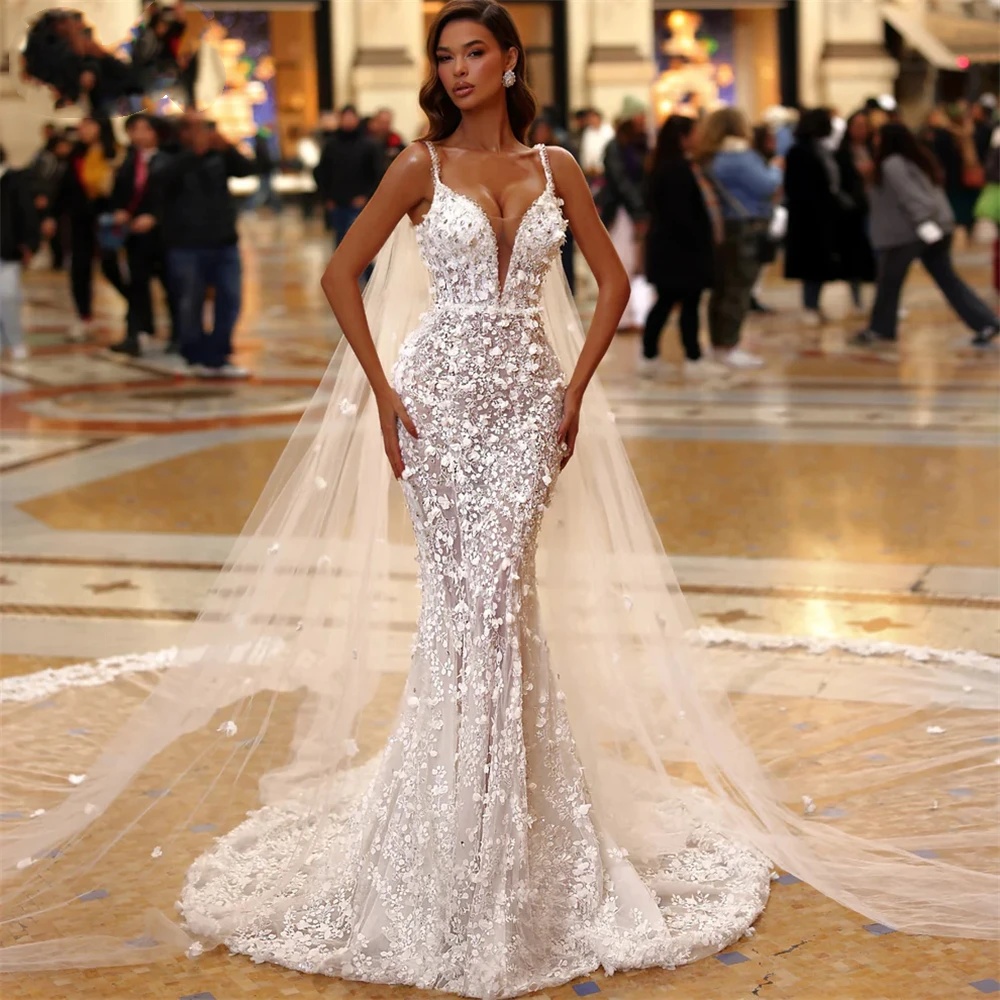 Designer Mermaid Wedding Dress V Neck Spaghetti Strap Bridal Gowns Sequins Appliques Lace Sweep Train Dresses Custom Made vestidos de novia