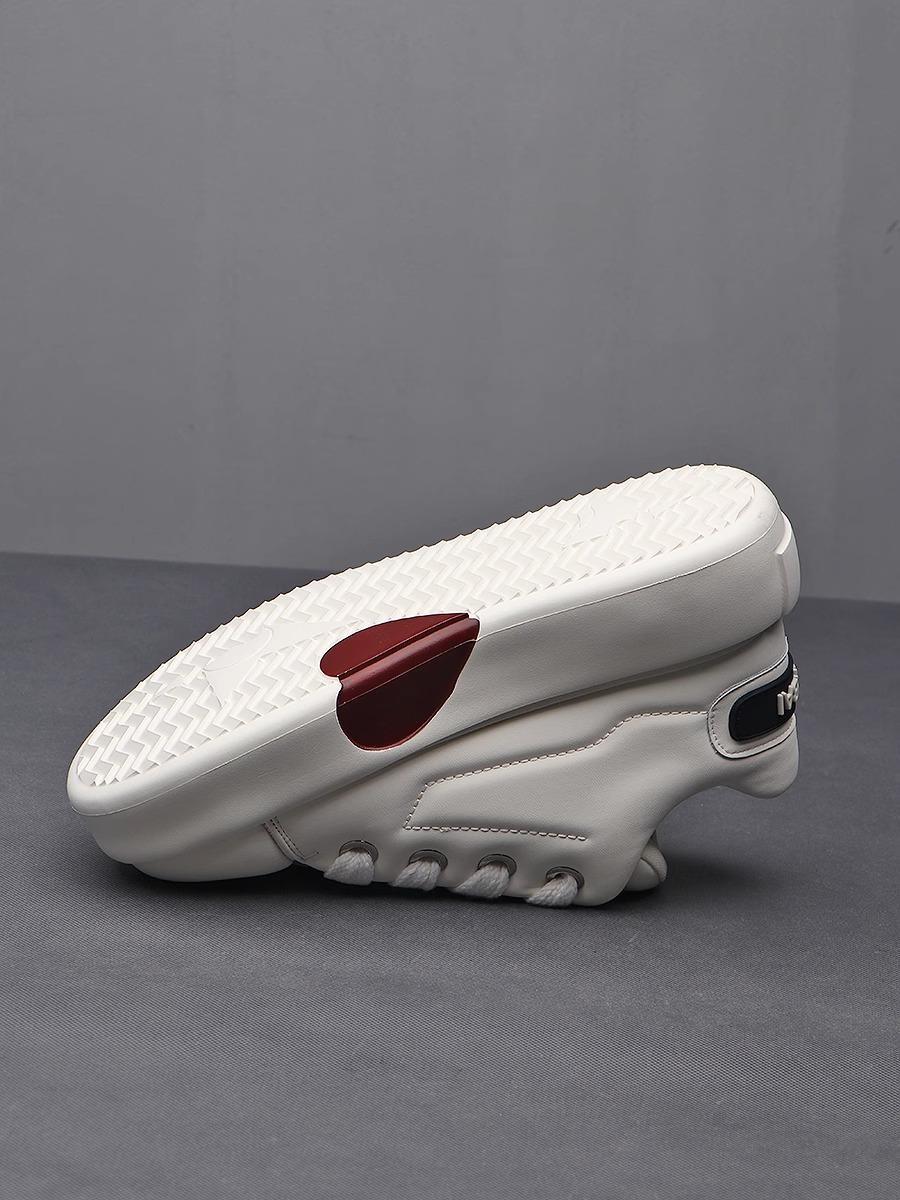 2025 Summer New Men's Casual Sneakers Versatile Running Lifestyle Shoes for Men Trendy Retro Athletic Shoes for Students size 39-44