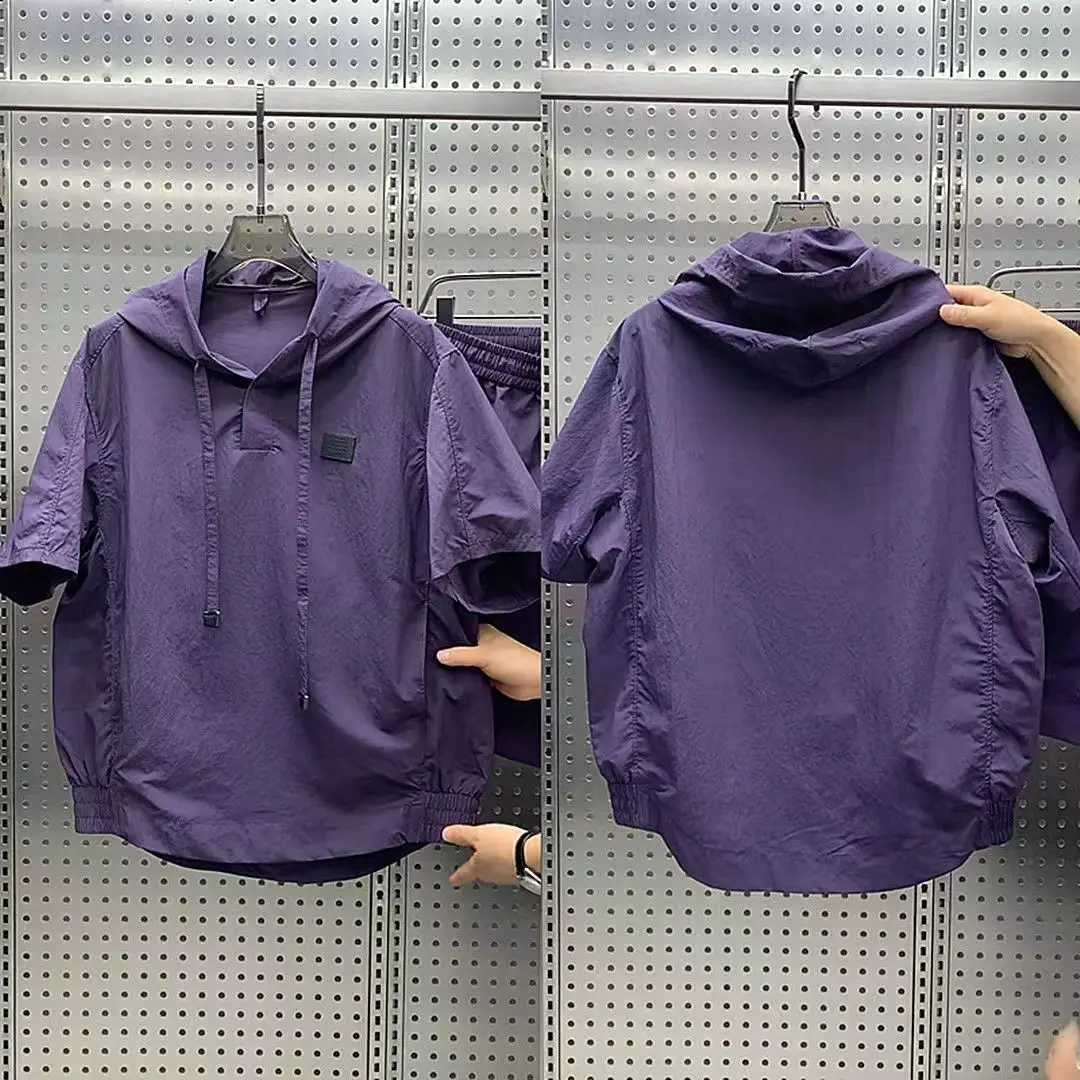 Quick dry goods hoodie summer mens two piece loose and fashionable casual sportswear short sleeved setXJ250326