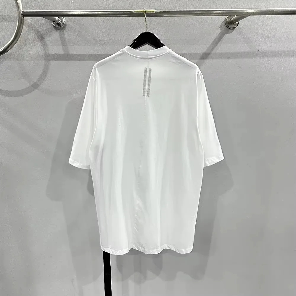 The latest printed short sleeved loose plus size clothing in comfortable and fashionable womens cotton Tshirt with half sleeves 250326