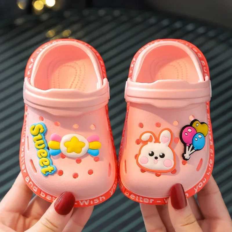 Slipper Summer childrens garden Clogs shoes for boys and girls beach sandals for children lightweight breathable cute cartoon slider baby slider S2532