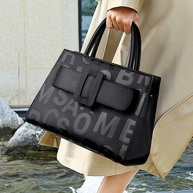 Tote Fashion Letter Printed Women's Large Capacity High-End Handbag Commuting Tote Bag Women