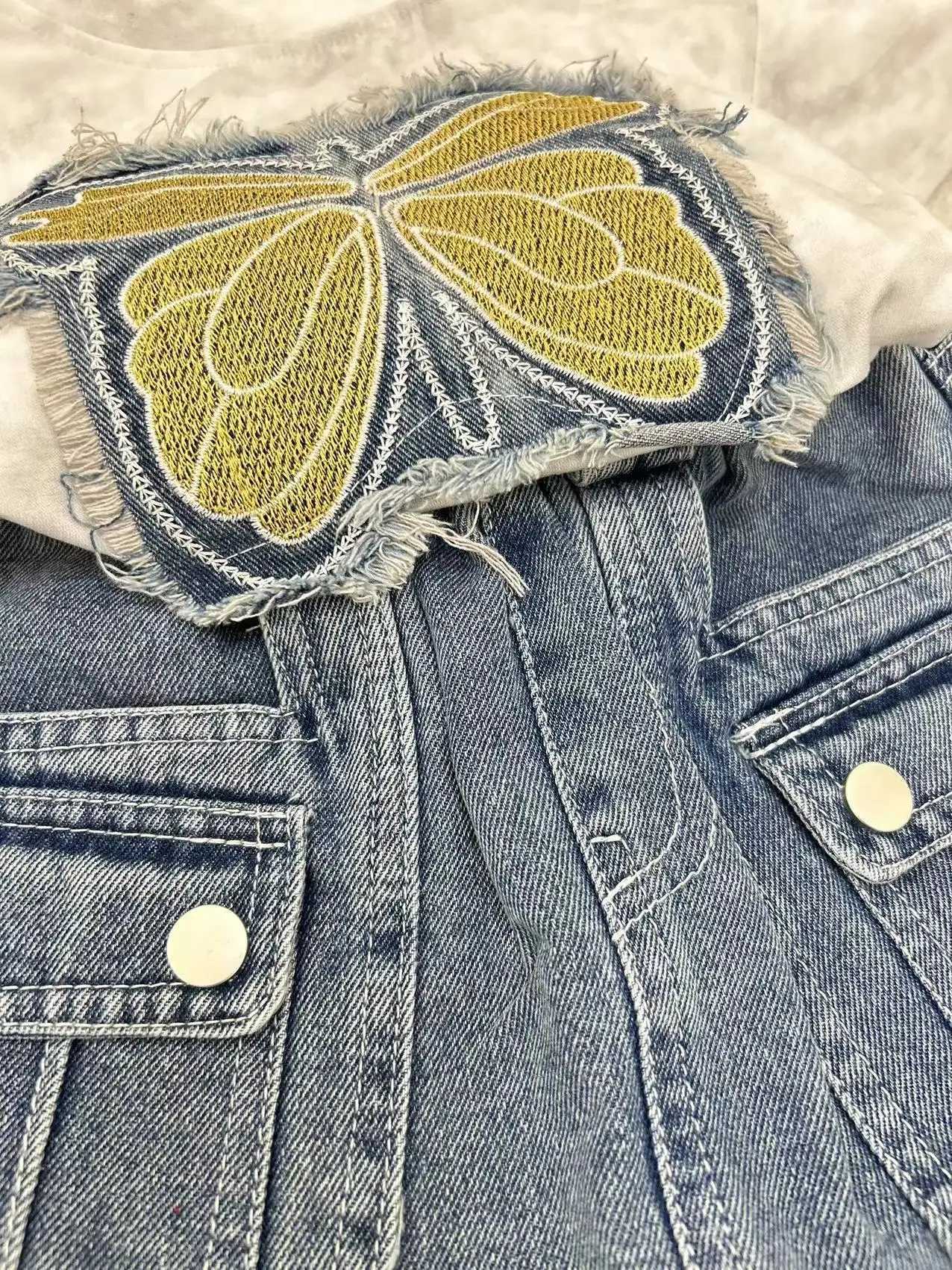 Childrens clothing set butterfly embroidery short sleeved top+denim Culottes baby clothing set girls clothing for 3 to 7 yearsT250327