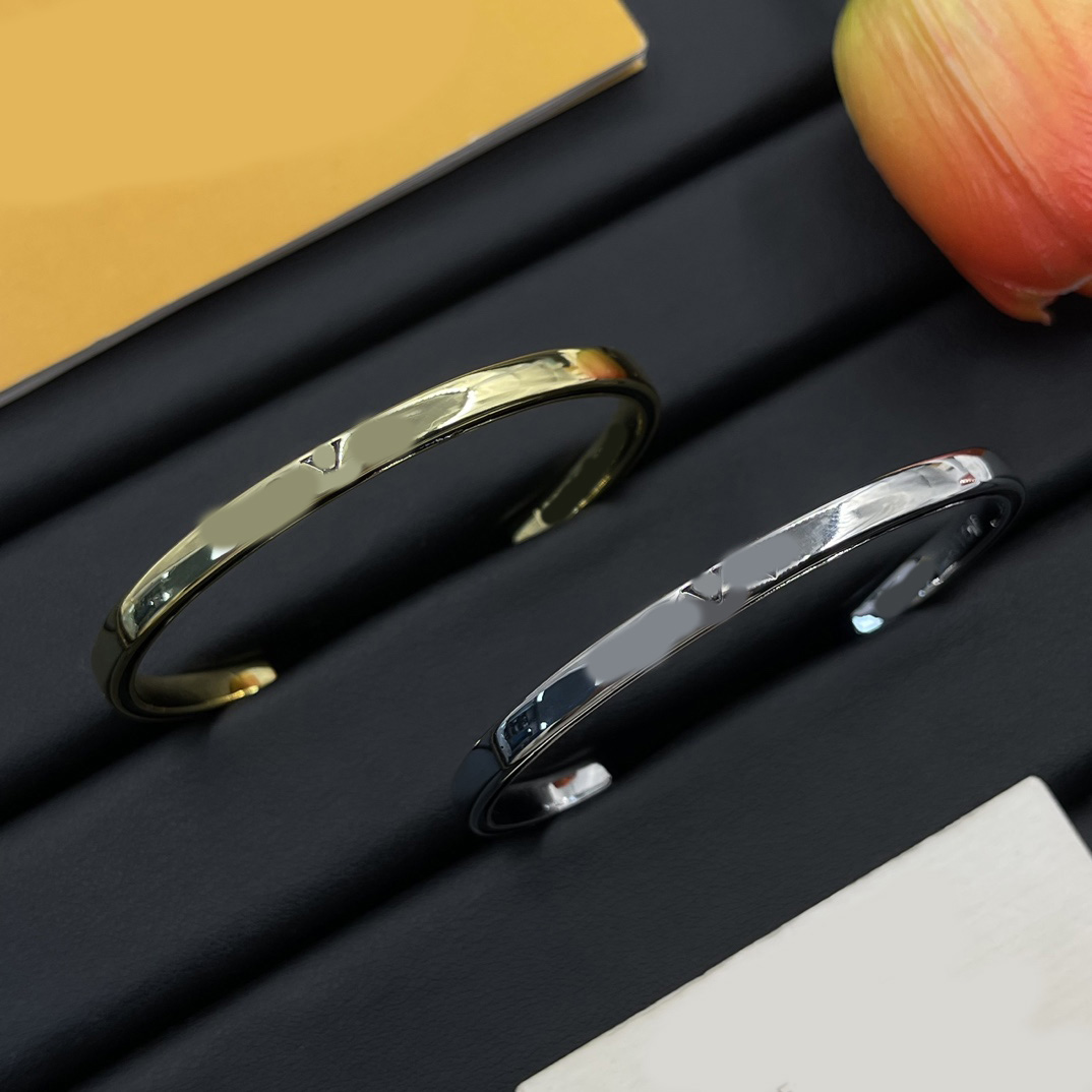 Designer Bangles Luxury Brand Letter Flower Charm Bracelets 18K Gold Silver Plated Wristband Cuff Open Bangles For Women Men Party Wedding Fashion Jewelry Gift