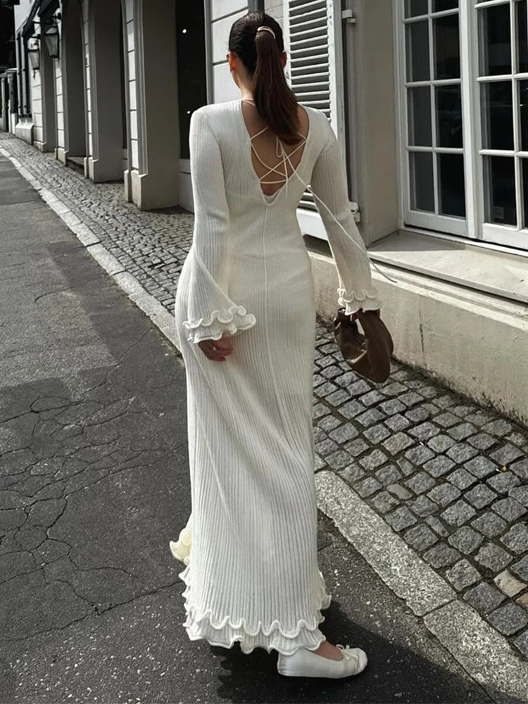 Womens elegant pleated hem knitted white long skirt O-neck sparkling long sleeved strapless dress evening dress 250322