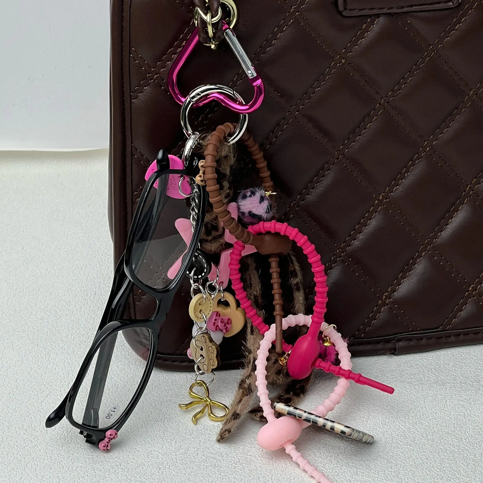 Handmade backpack pendant Sequin pentagram leopard print Hand woven rope keychain250325