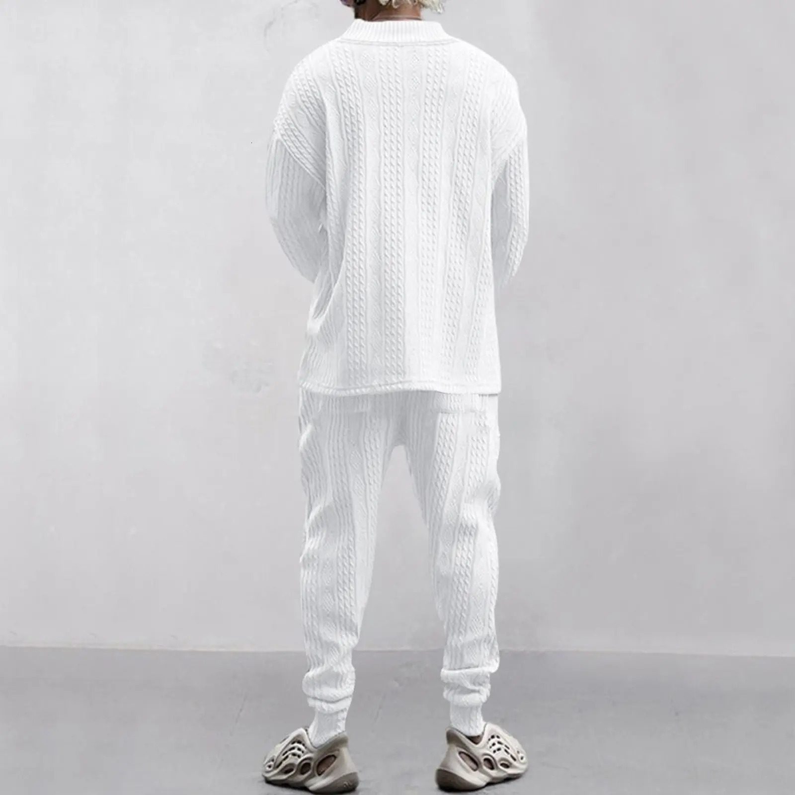 autumn mens loose casual sportswear highquality jacquard Vneck long sleeved twopiece set w250327