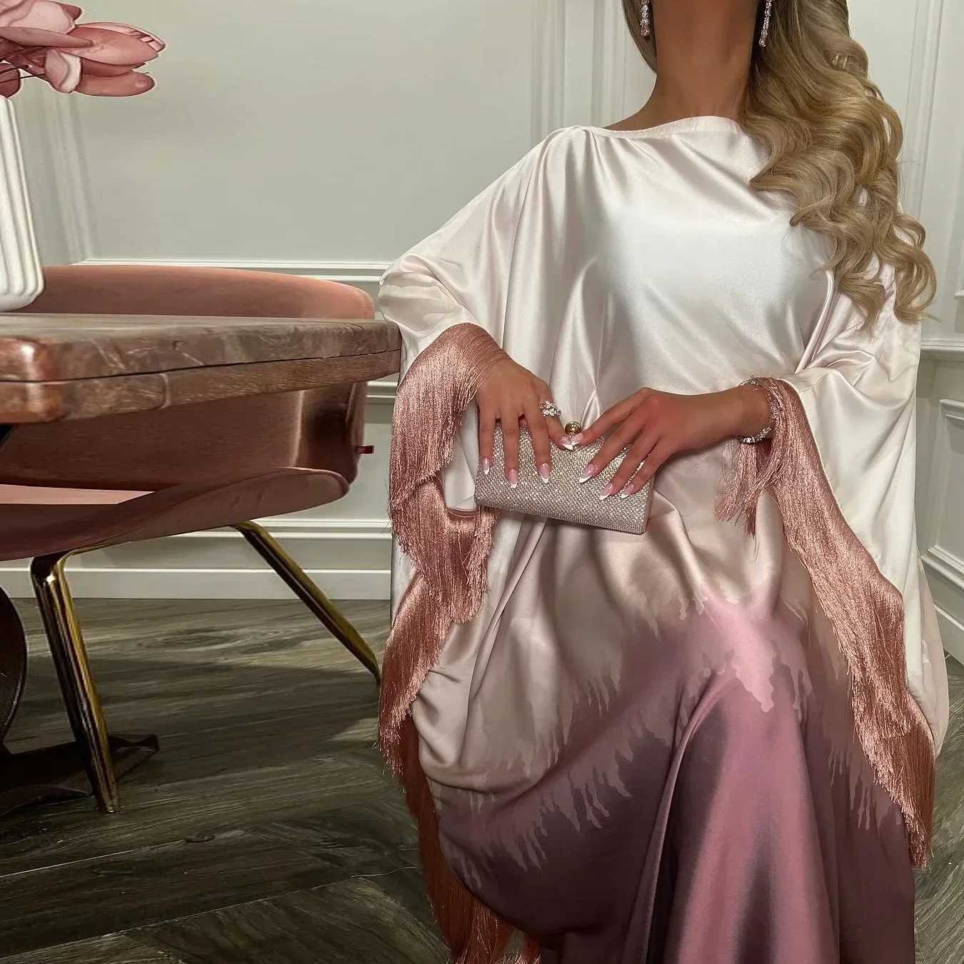 Modest Muslim Batwing Slve Gradient Color Tassel Kaftan Eid Al Adha Party Evening Dresses Moroccan Turkey Dubai Abaya Islam X2505141